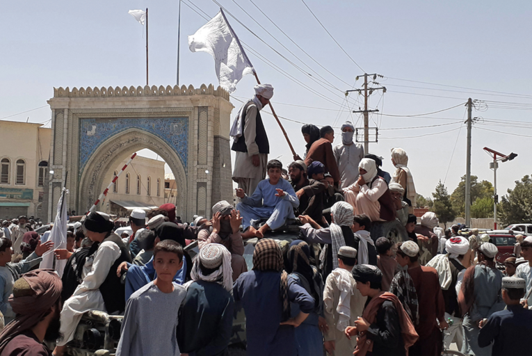 Afghanistan: les talibans ont commencé à entrer dans Kaboul (agences de presse)