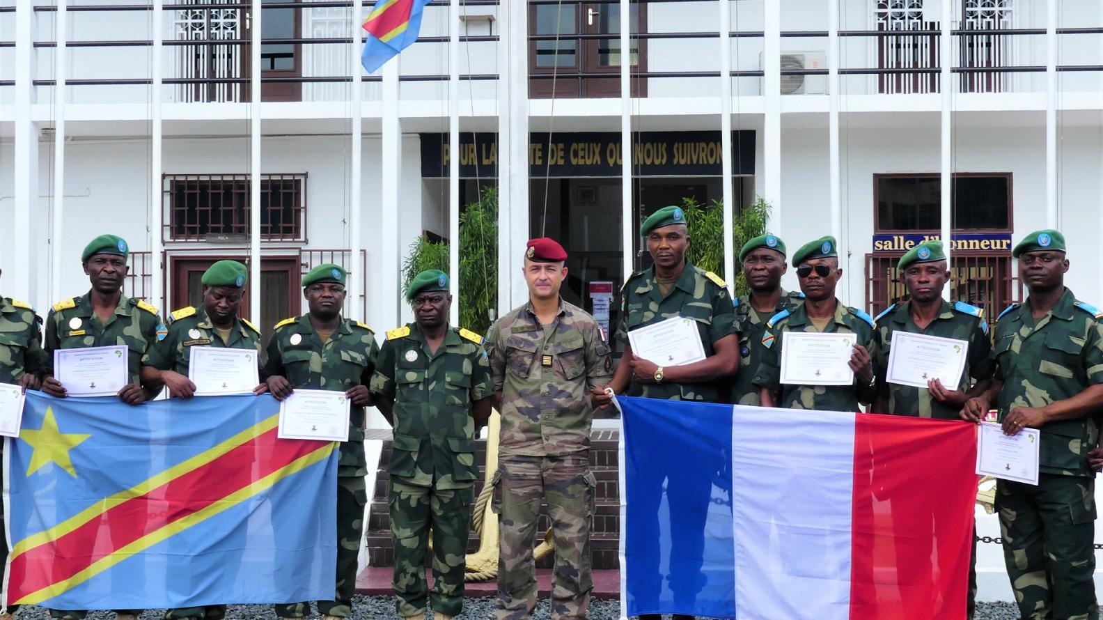 Gabon : Entraînement « état-major tactique » avec les forces armées de ...